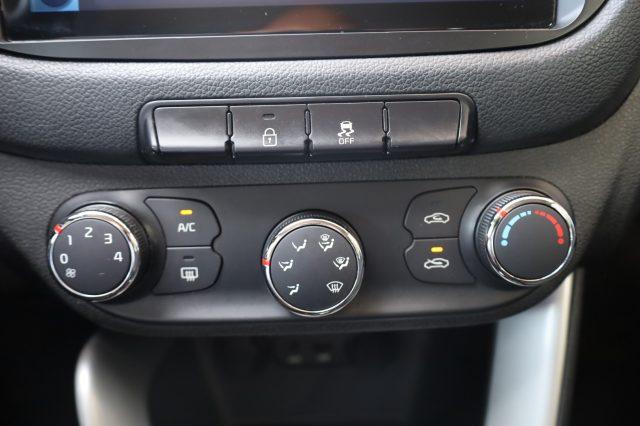 KIA cee'd 1.4 CVVT SW Navi Tel USB Android Apple NEOPATENTAT