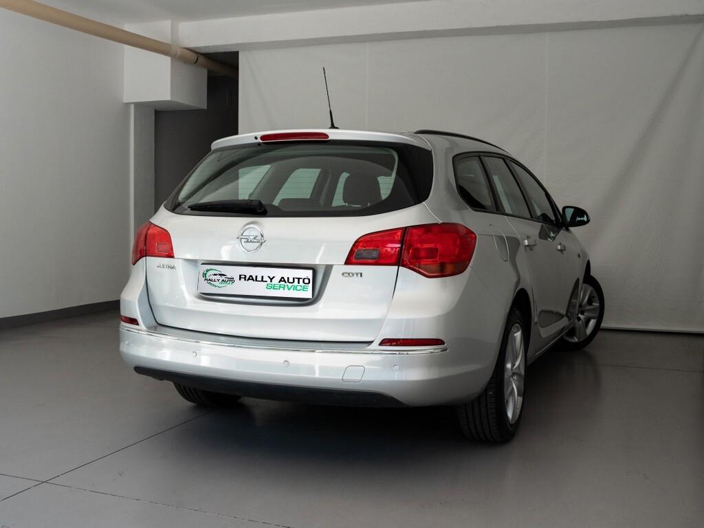 Opel Astra 1.6 CDTi 110CV