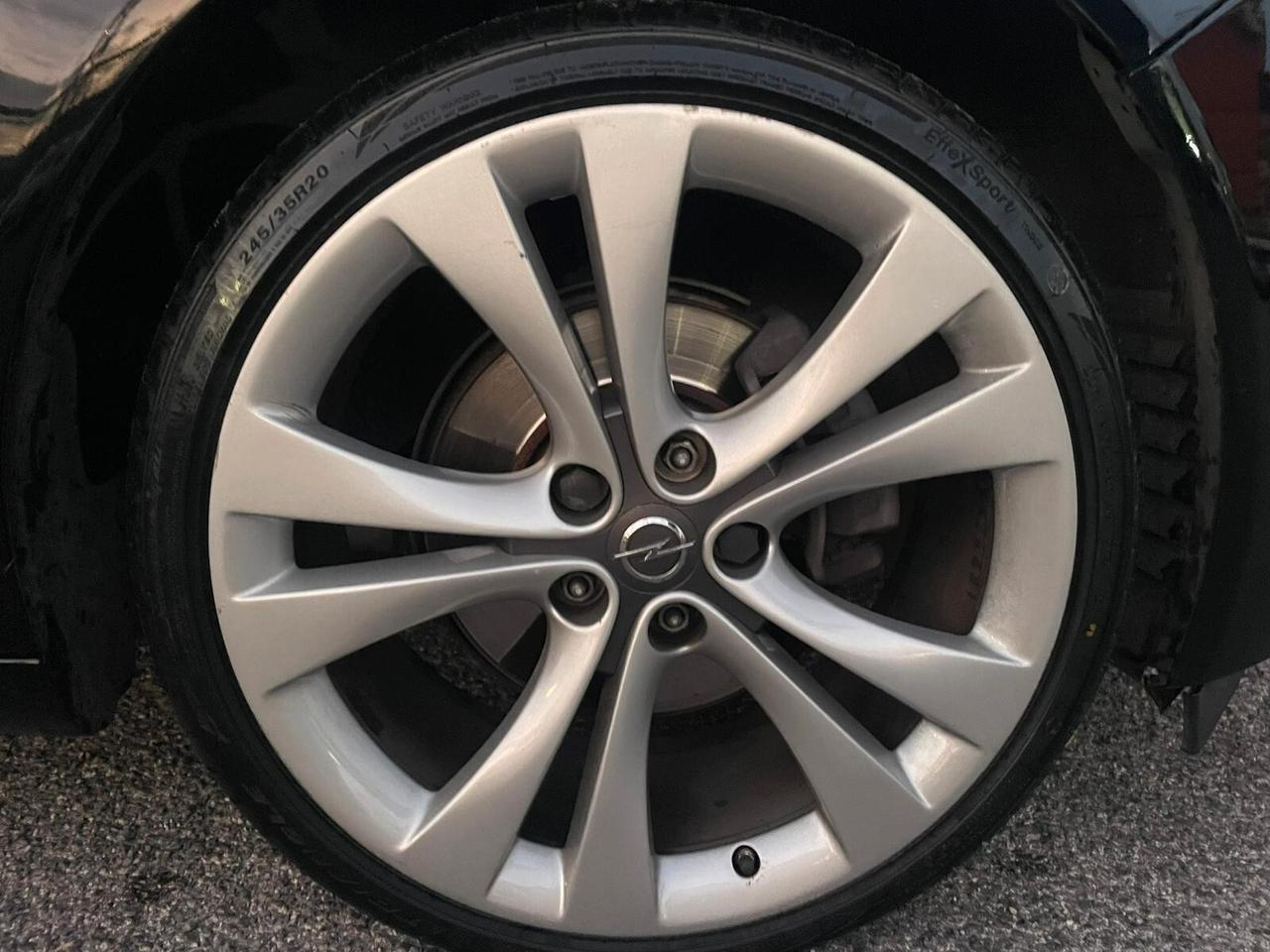 Opel Insignia 2.0 BiTurbo CDTI S Sports Tourer Cosmo cambio nuovo