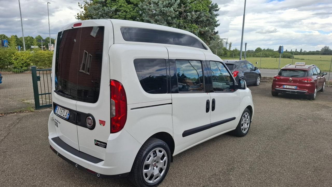FIAT DOBLO' 1.6 JTD TRASPORTO DISABILI