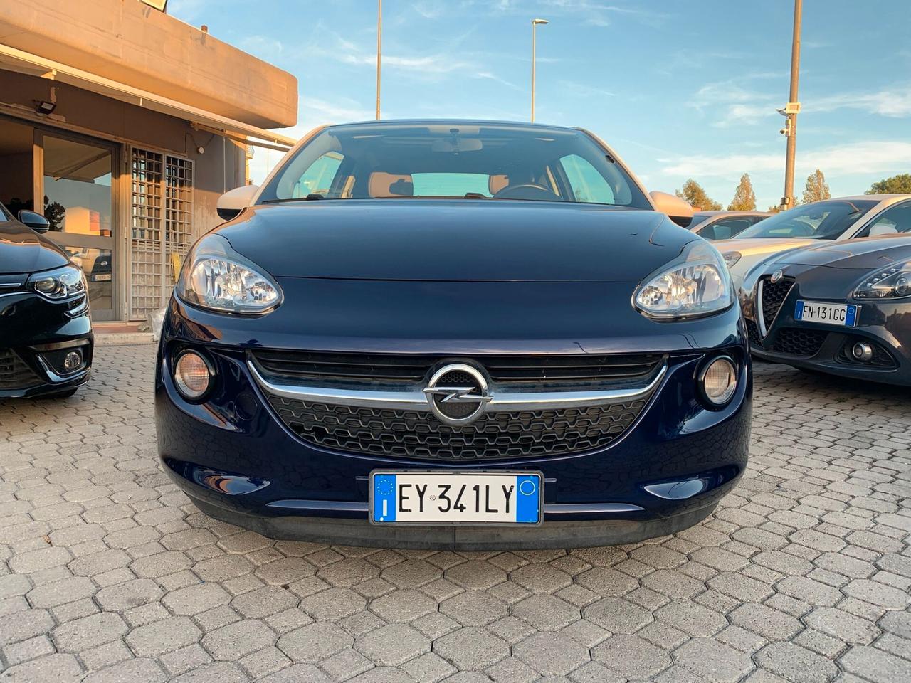 Opel Adam