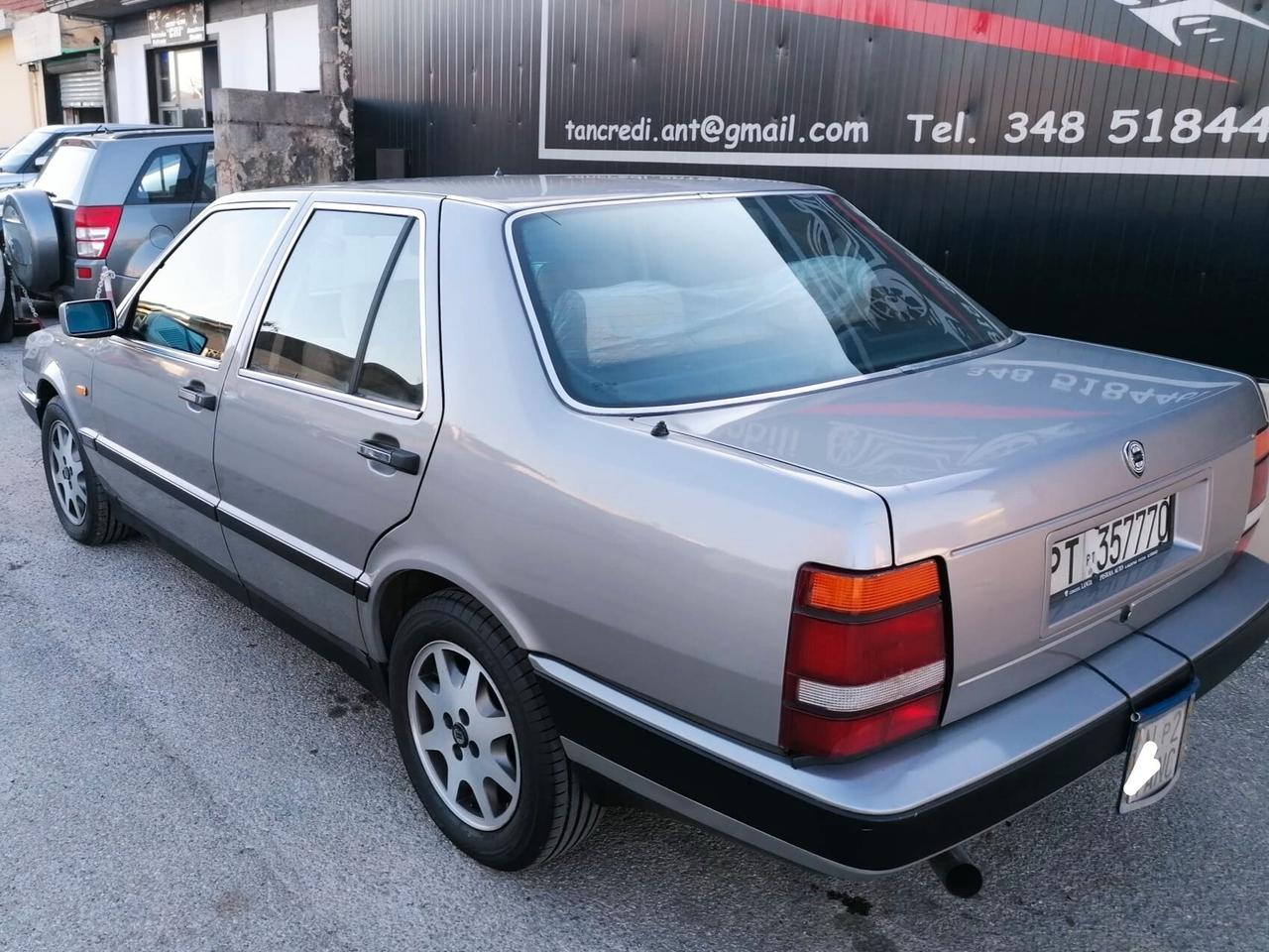 Lancia Thema 2.0 i.e. turbo 16V