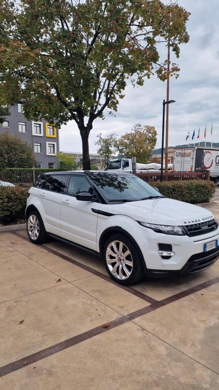 Land Rover Range Evoque 2.2 TD4 5p. Dynamic