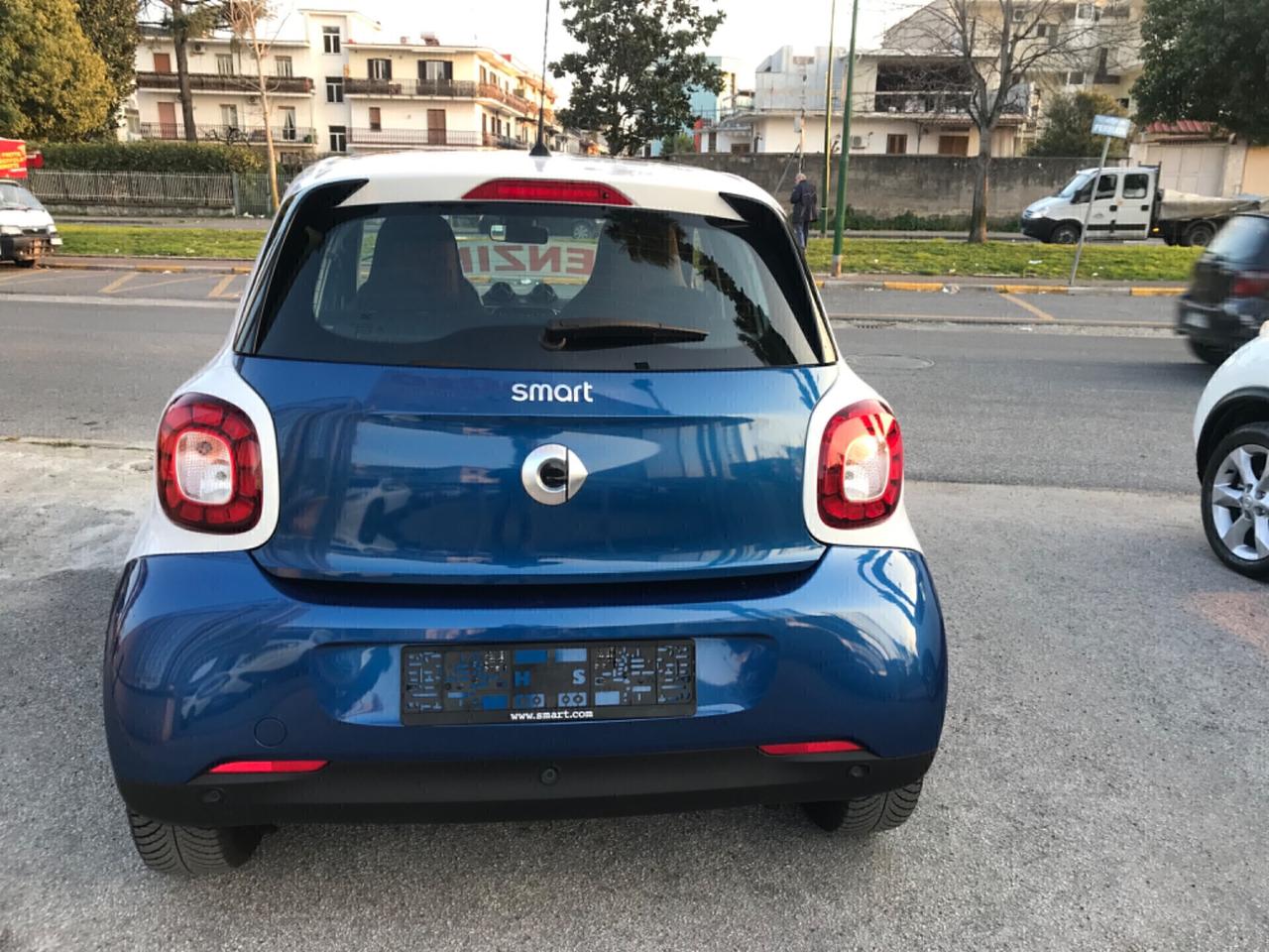 Smart ForFour 70 1.0 twinamic Passion km 6 mila par al nuovo
