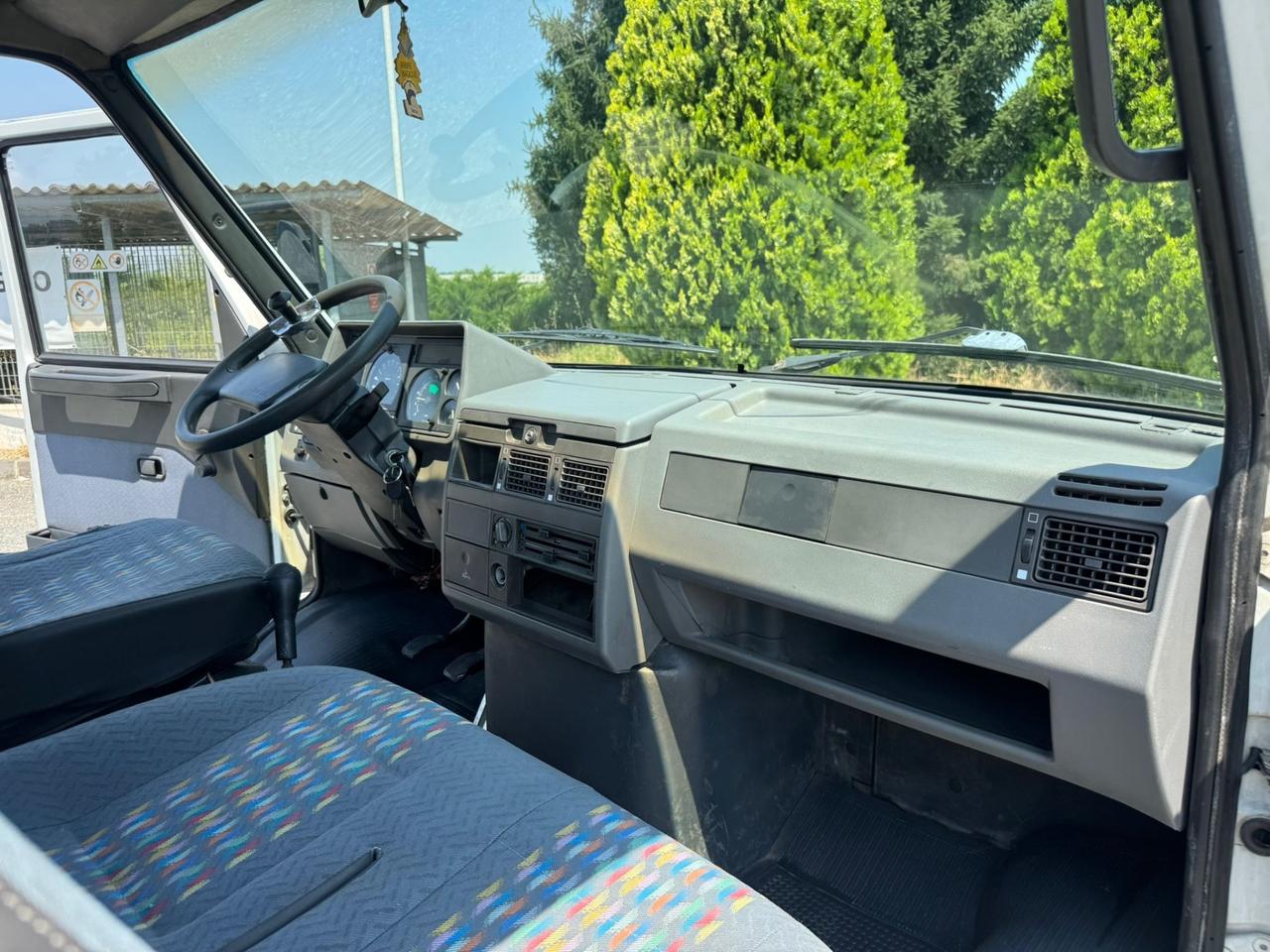 Iveco CARRO ATREZZI Patente C