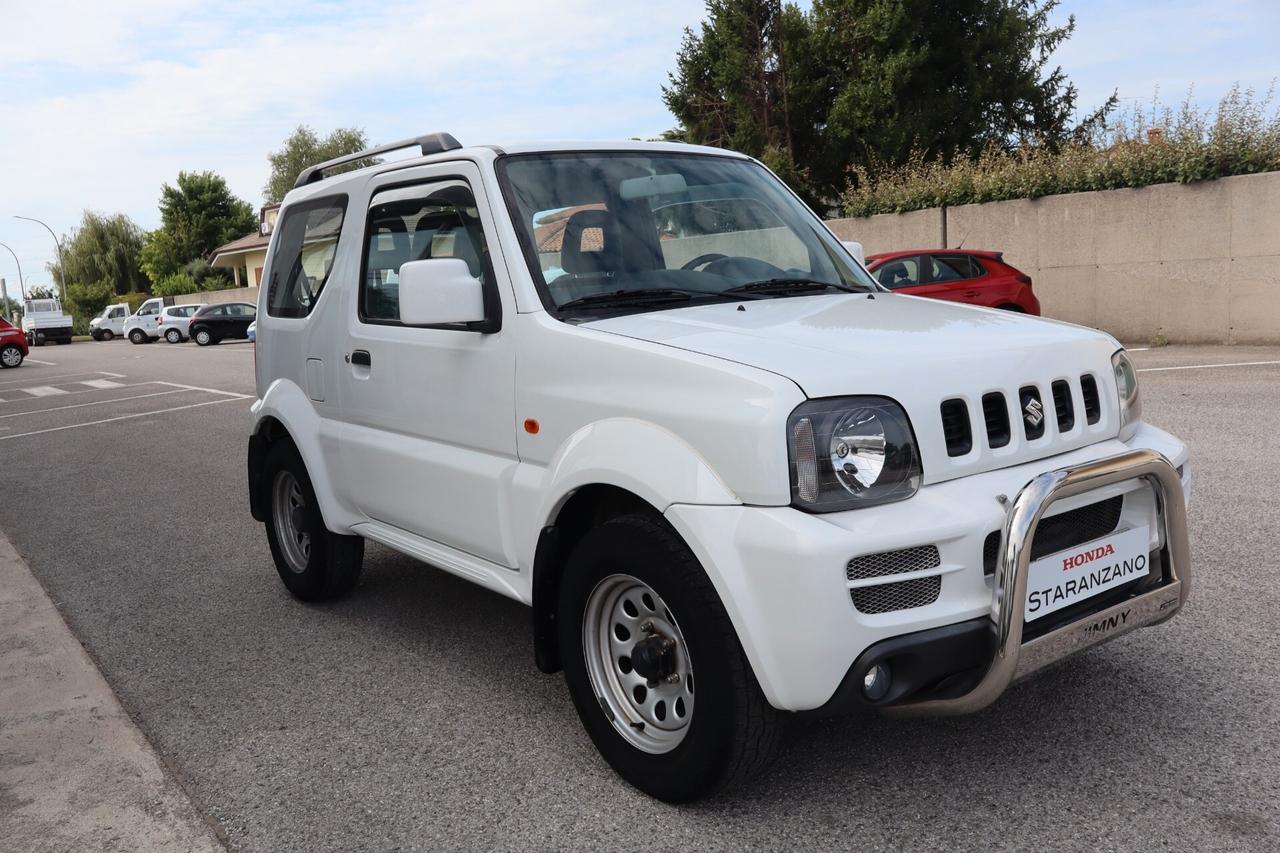 Suzuki Jimny 1.3i 16V cat 4WD JLX