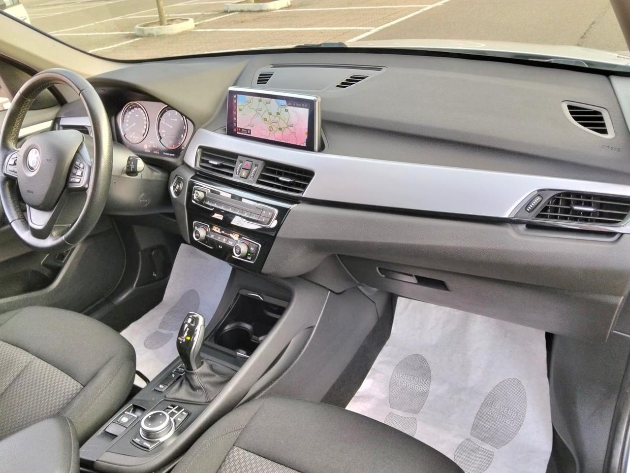 Bmw X1 xDrive18d Automatik*Navi*Camera*Cruise*Pdc