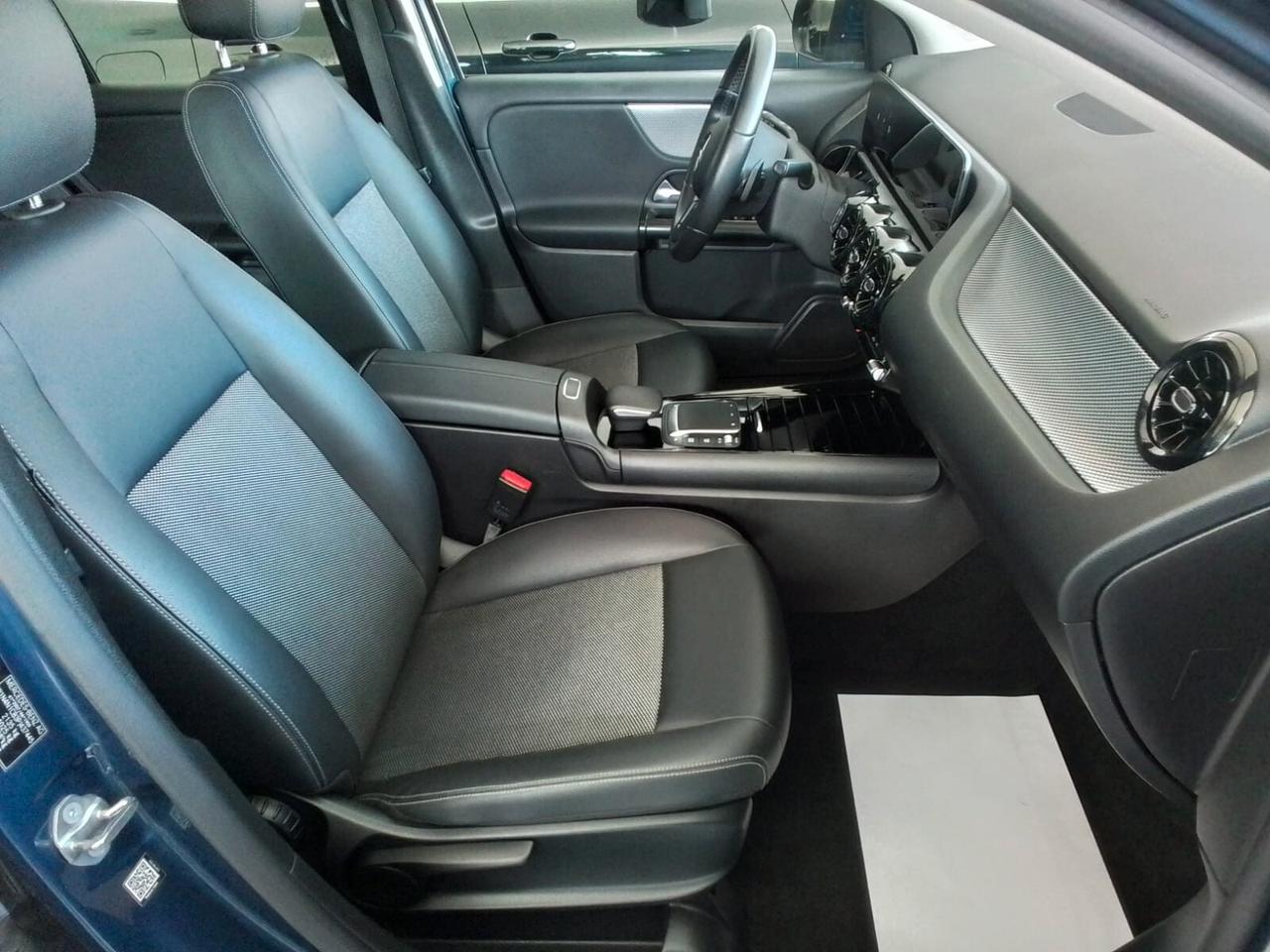 Mercedes-benz GLA 200d 150cv Automatic Business Extra