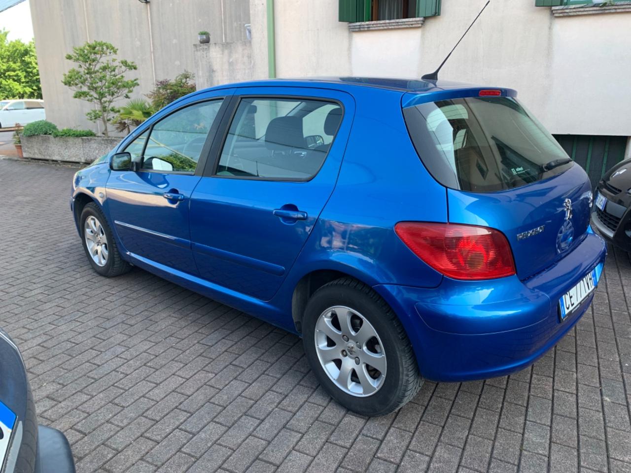Peugeot 307 2.0 HDi 5p. XR