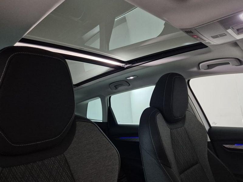 Škoda Karoq 2022 1.5 tsi Executive