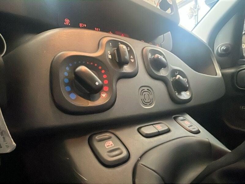 FIAT Panda 1.0 FireFly S&S Hybrid City Life