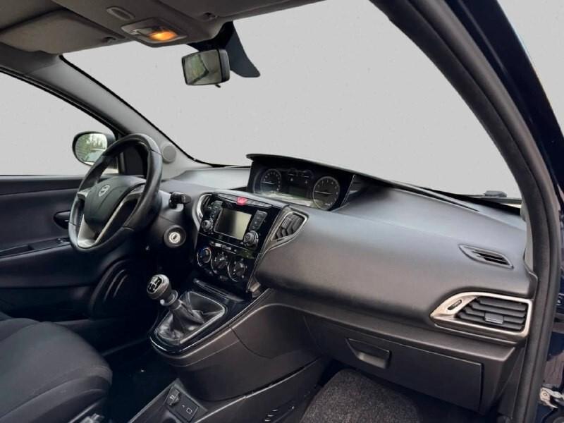 Lancia Ypsilon 1.2 69 CV 5 porte S&S Gold 2019