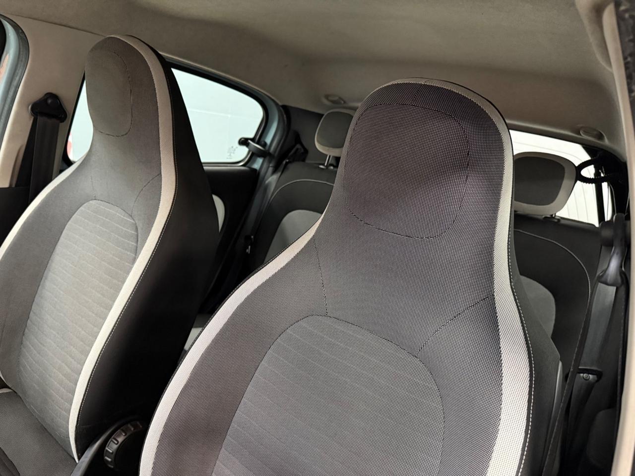 Renault Twingo SCe EDC La Parisienne 69CV Ok Neopatentati