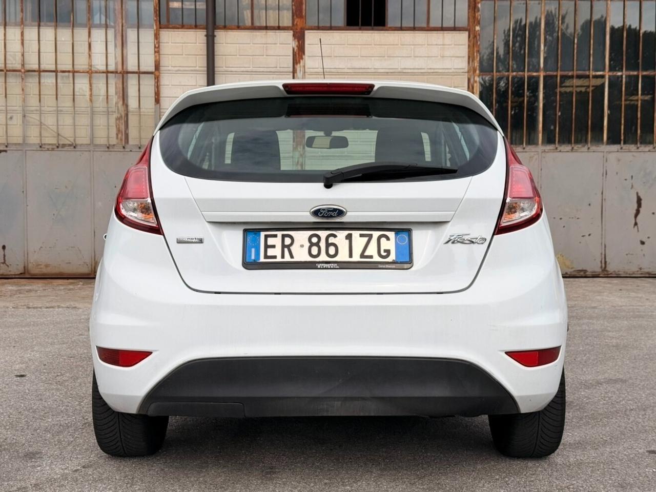 Ford Fiesta 1.5 TDCi 75CV 5 porte Titanium