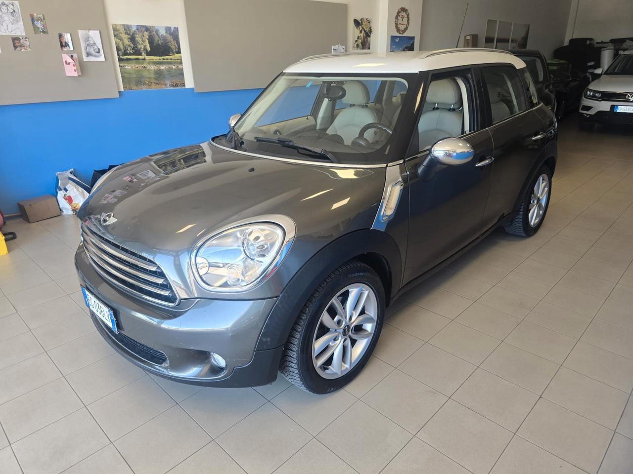 Mini One Countryman 2.0 Cooper D ALL4 Automatica