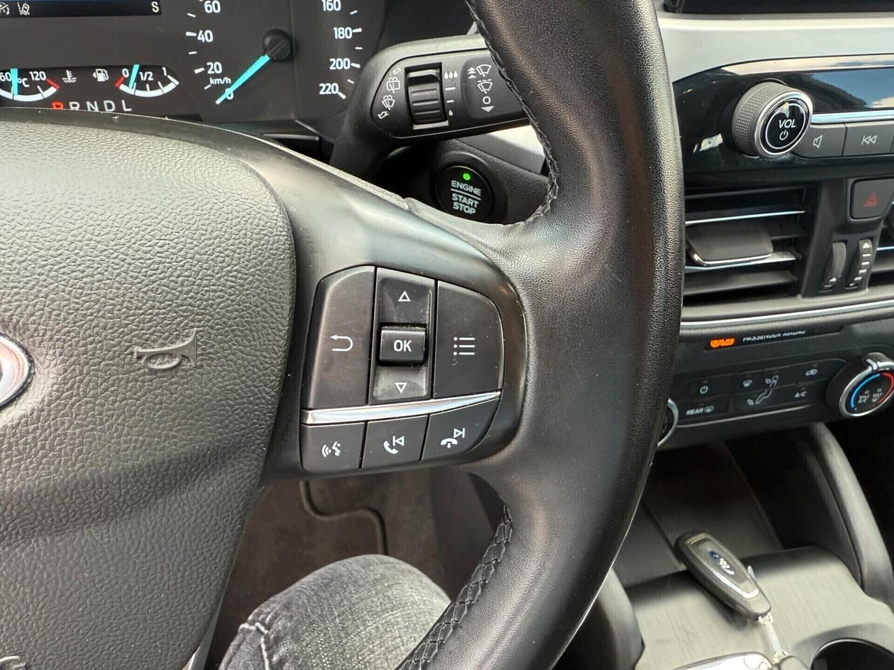 Ford Kuga 1.5 EcoBlue 120 CV aut. 2WD Titanium Business
