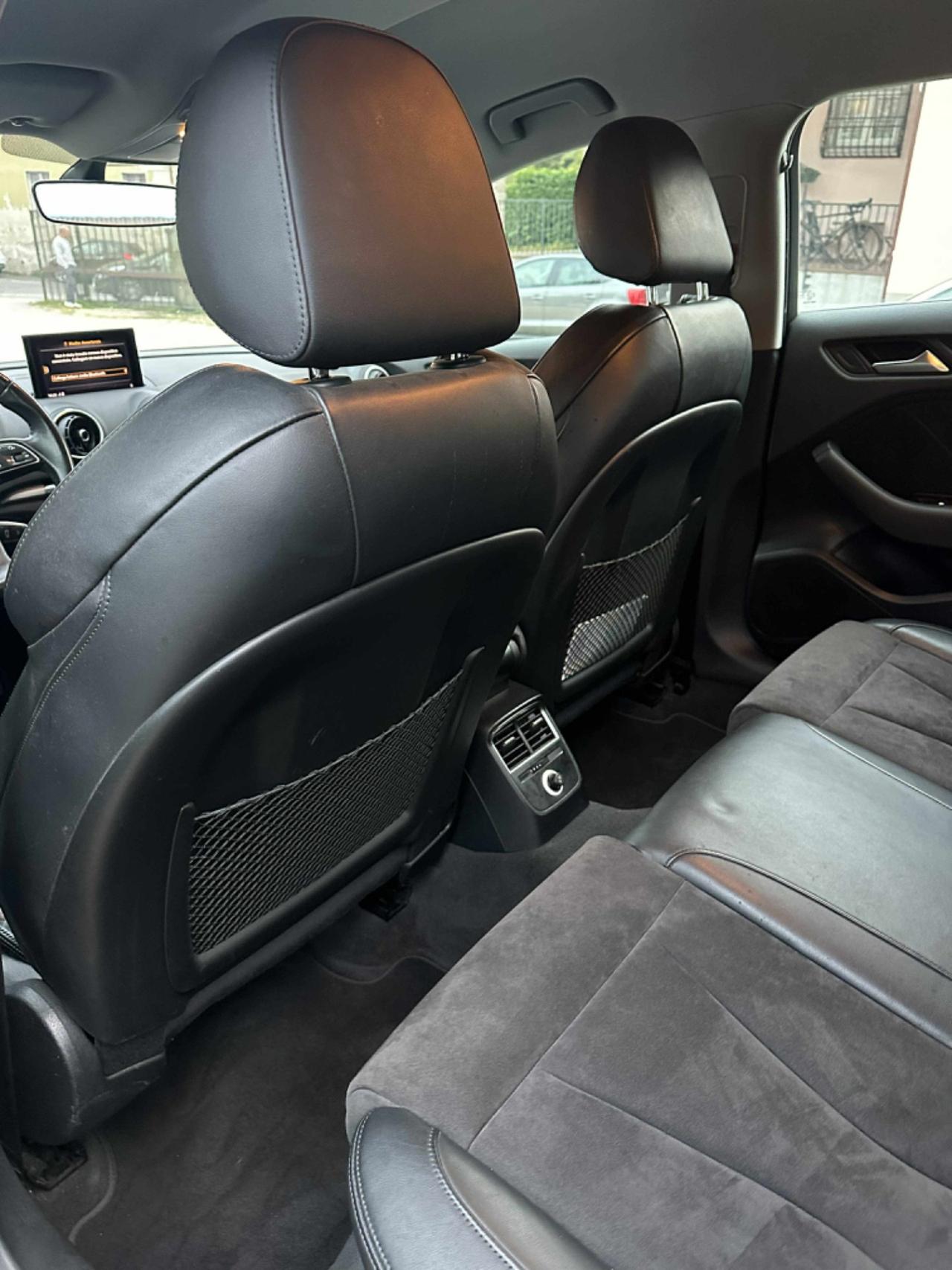 Audi A3 SPB 2.0 TDI QUATTRO SPORT KMCERT UNICOPR