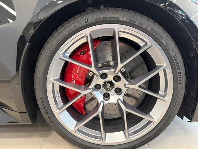 AUDI RS5 Avant Hybrid 470kw Quattro tiptronic