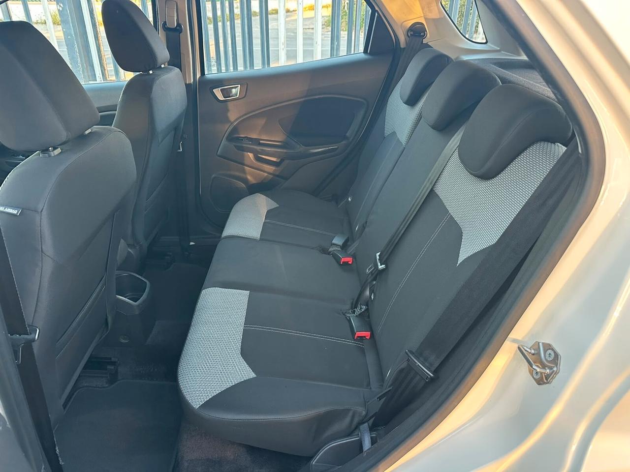 Ford EcoSport 1.5 TDCi 95 CV Titanium