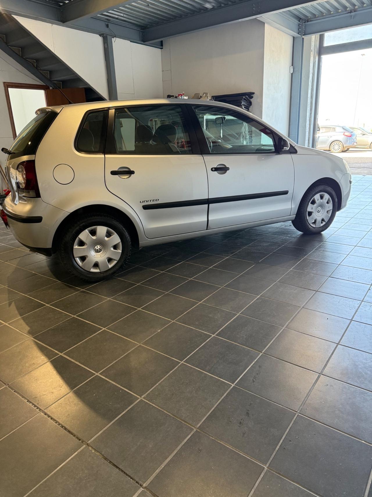 Volkswagen Polo 1.2- 110 mila km - NEOPATENTATI