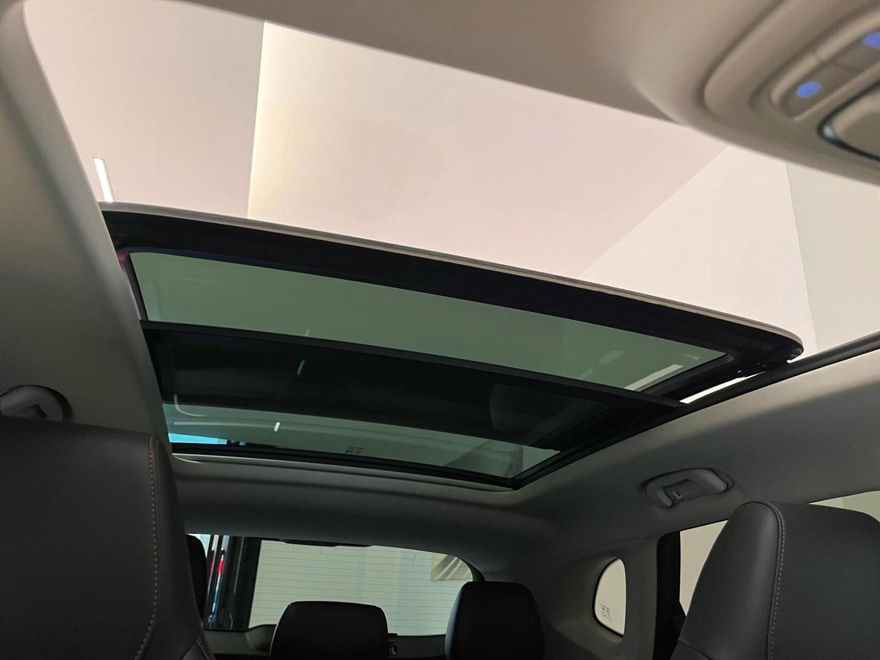 MG HS 1.5T-GDI AT Luxury