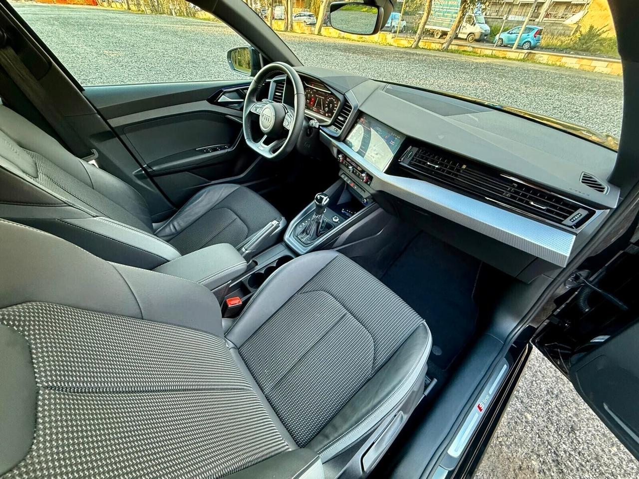 AUDI A1 TFSI STRONIC S LINE 115CV