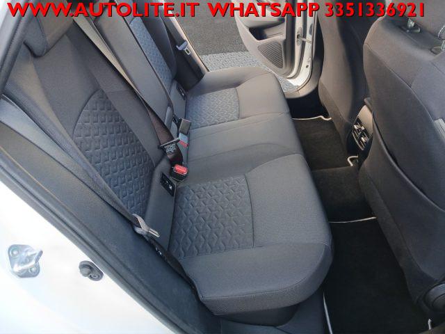TOYOTA Corolla Touring Sports 1.8 Hybrid Business