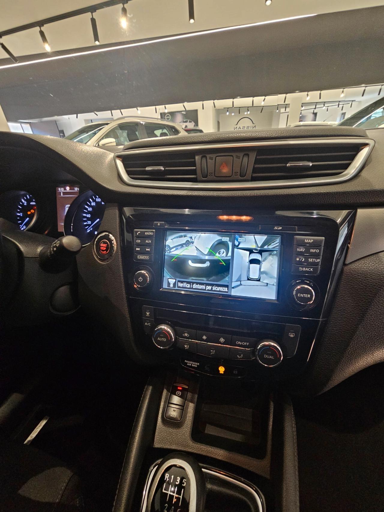 Nissan Qashqai 1.5 dCi N-Connecta
