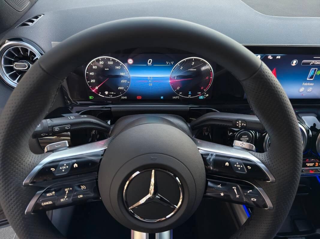 Mercedes Classe GLA 200 d AMG Line Premium auto