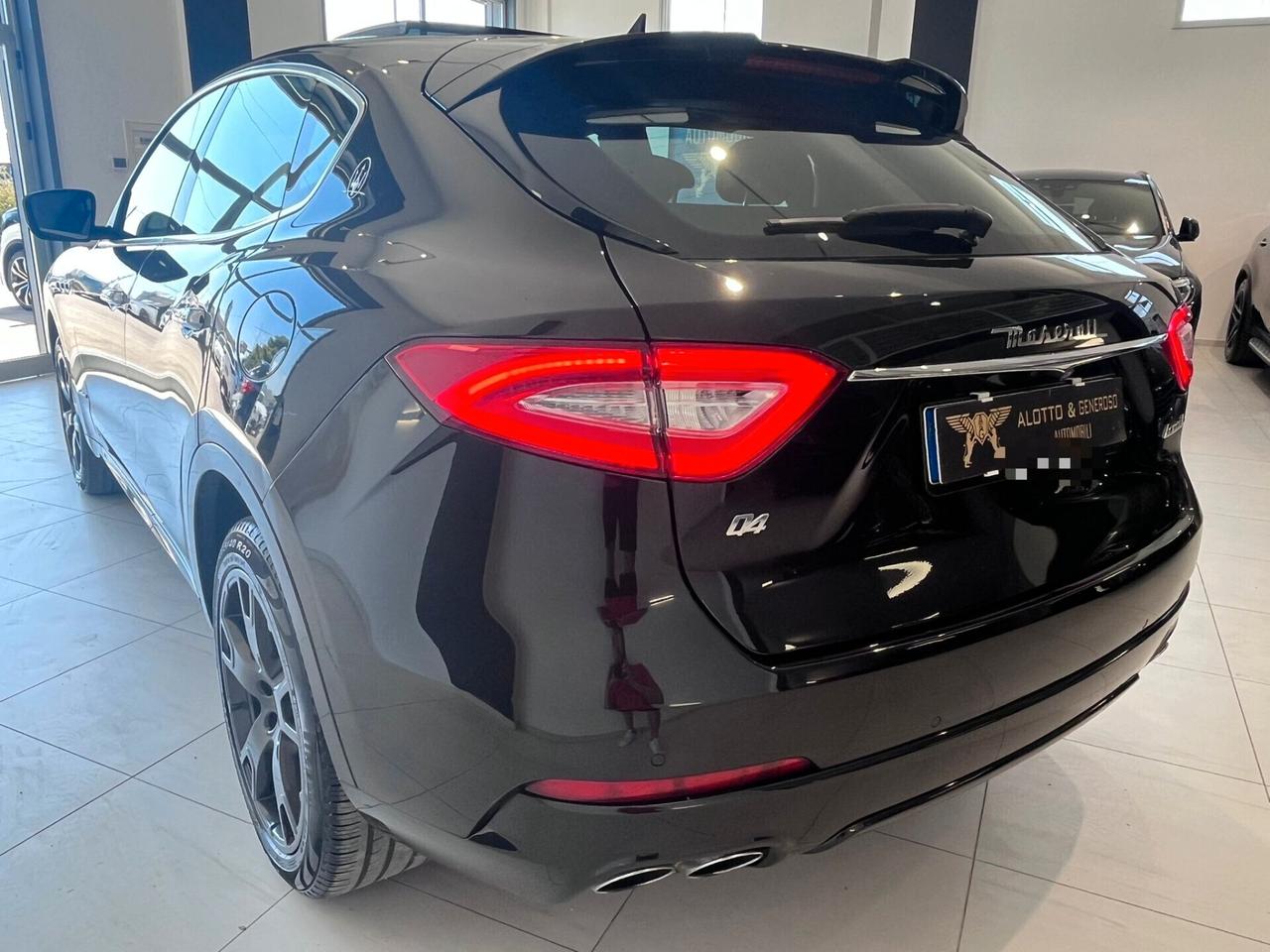 MASERATI LEVANTE 3.0 250CV GRANSPORT TETTO APRIBILE