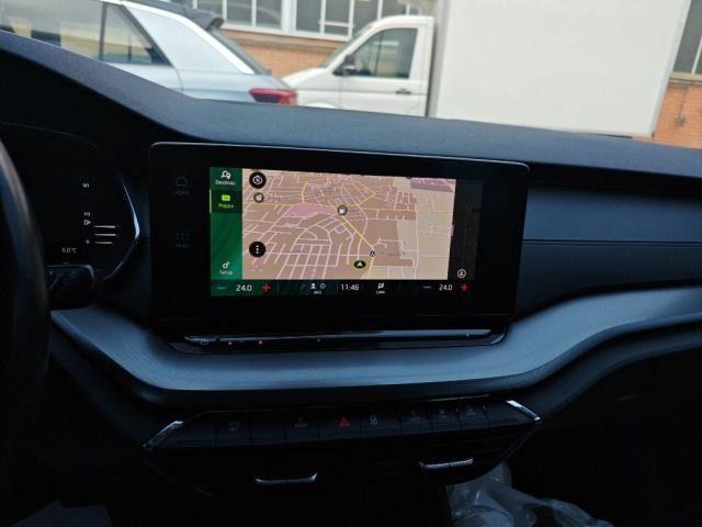 SKODA Octavia 2.0 TDI EVO SCR DSG Wagon Executive Navi LED UniPr