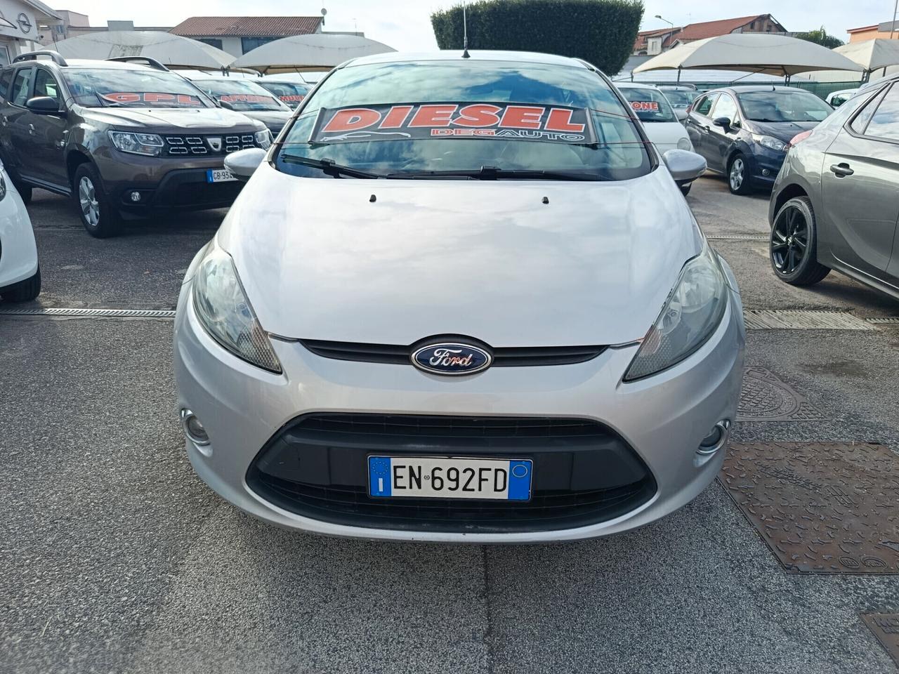 Ford Fiesta 1.4 TDCi 70CV 5p. Titanium