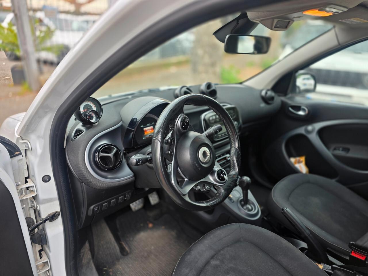Smart ForFour 70 1.0 twinamic Superpassion unicoproprietario