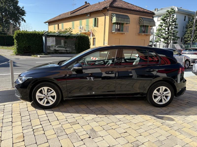 Volkswagen Golf 1.0 tsi evo Life 110cv LED-NAVI-CAM