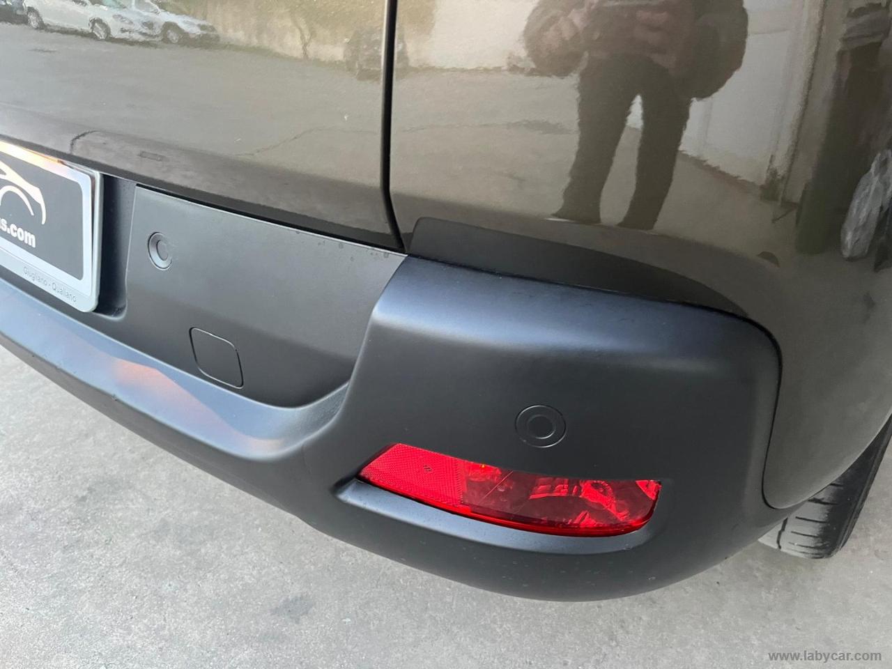 PEUGEOT 3008 1.6 HDi 110 CV ca. robot. Premium C.AUTOMATICO