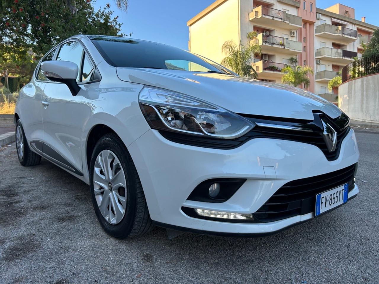 Renault Clio dCi IDEALE PER NEO PATENTATI