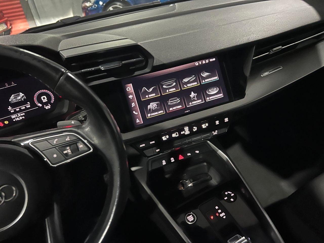 Audi A3 Sportback 35 2.0 tdi Business Advanced s-tronic