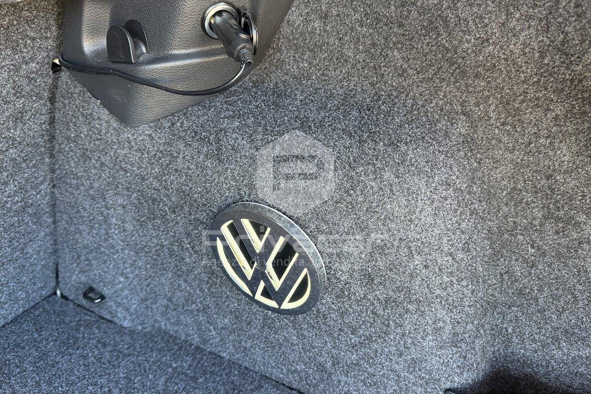 VOLKSWAGEN Golf 2.0 TSI 4mot. 5p. R