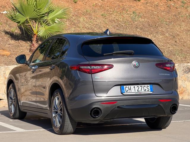 ALFA ROMEO Stelvio 160CV+RETROCAMERA+2PDC+PACK BLACK