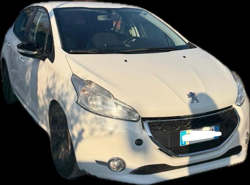 Peugeot 208 1.6 Diesel 12 Mesi di garanzia
