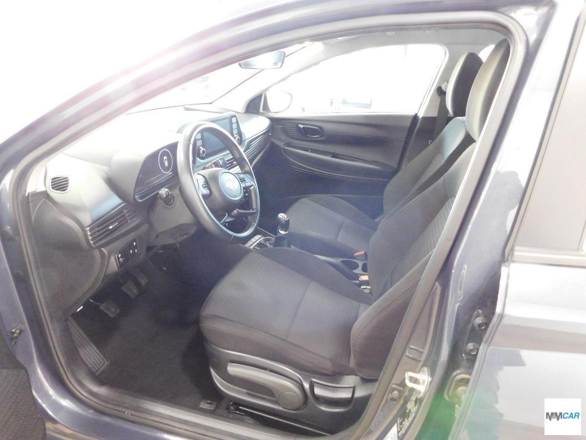 HYUNDAI - i20 - 1.2 MPI MT ConnectLine