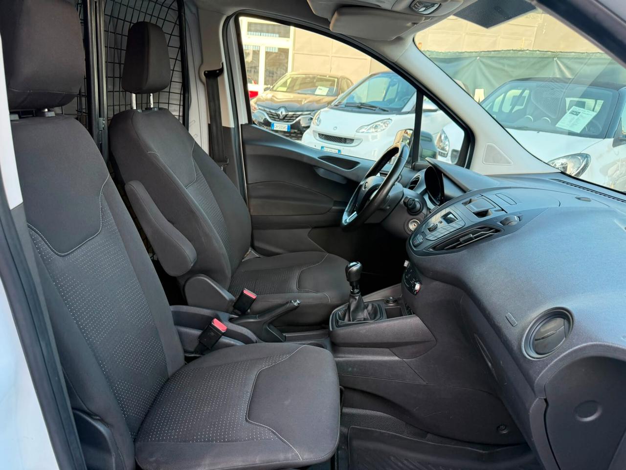 Ford Transit Courier 1.5 TDCI - 2023 - 107.000km - Superprezzo - Tutto incluso