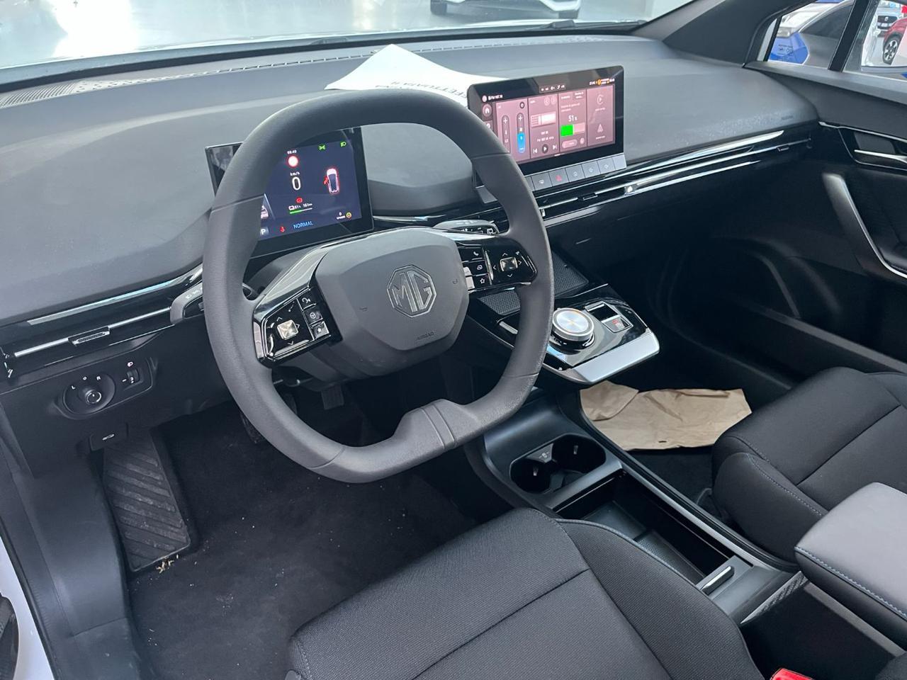 MG MG4 MG4 Standard 49 KWh