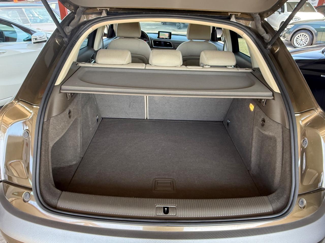 Q3 2.0 TDI Business Plus-unipro-rate-garanzia-