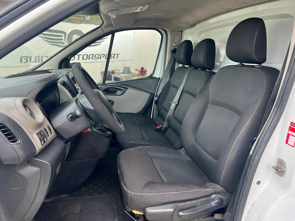 Renault Trafic 1.6d 120 CV / 3 Posti / Euro 6b