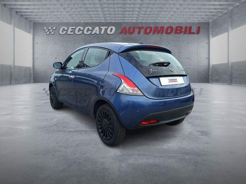 Lancia Ypsilon III 2021 1.0 firefly hybrid Silver s&s 70cv 5p.ti