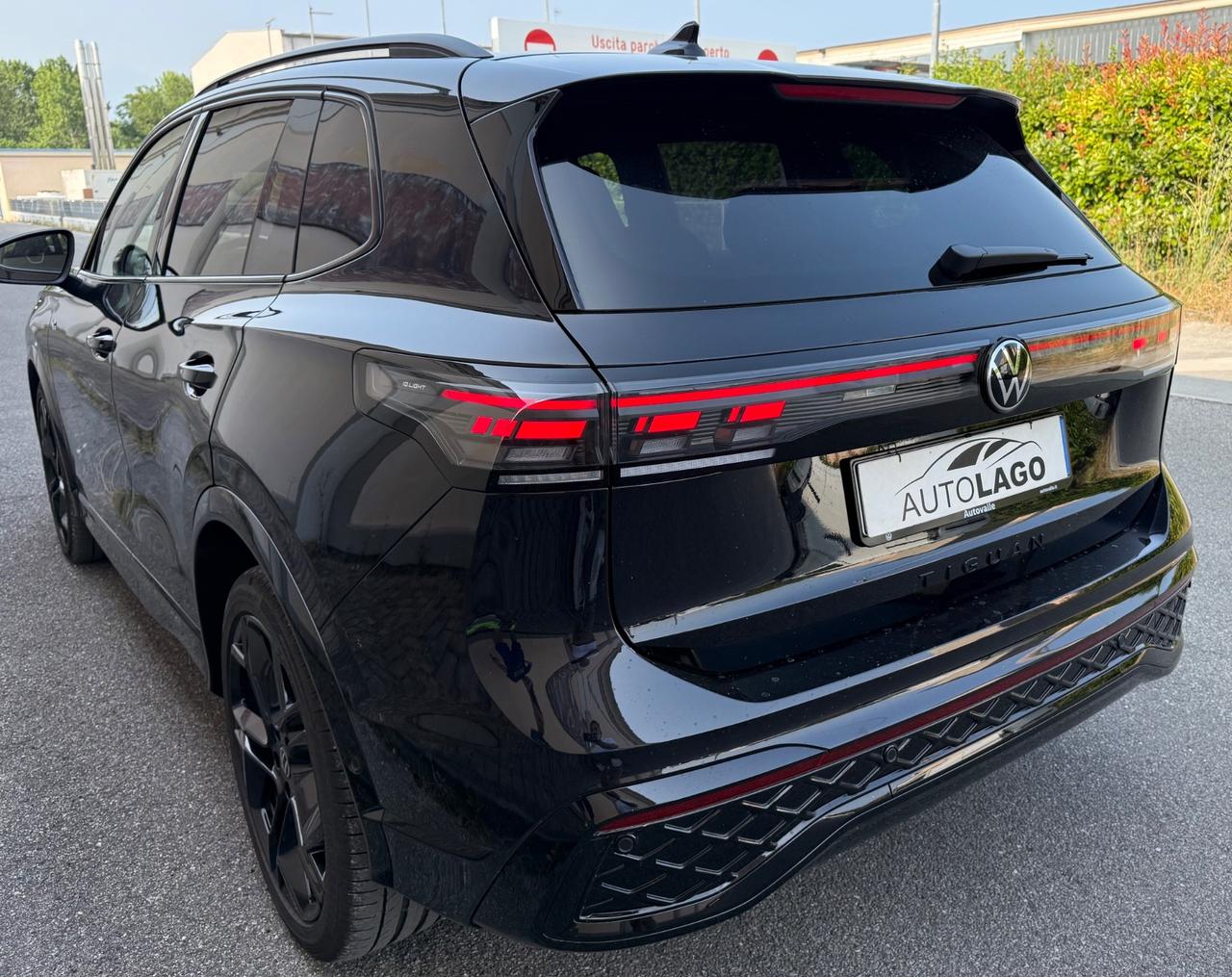 Volkswagen Tiguan 2.0 TDI 150 CV SCR DSG R-Line