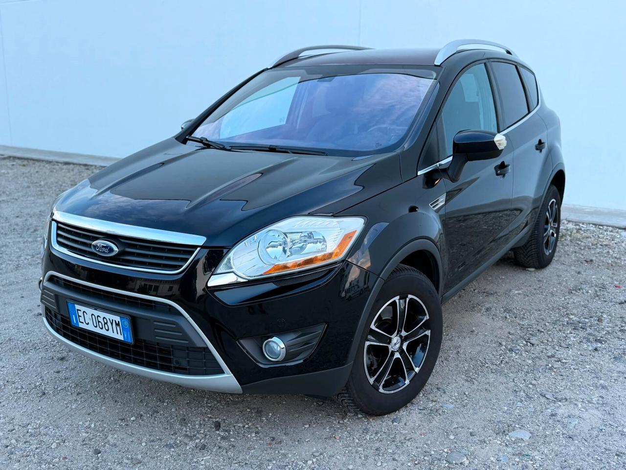 Ford Kuga 2.0 TDCi 136 CV 4WD Titanium TETTO