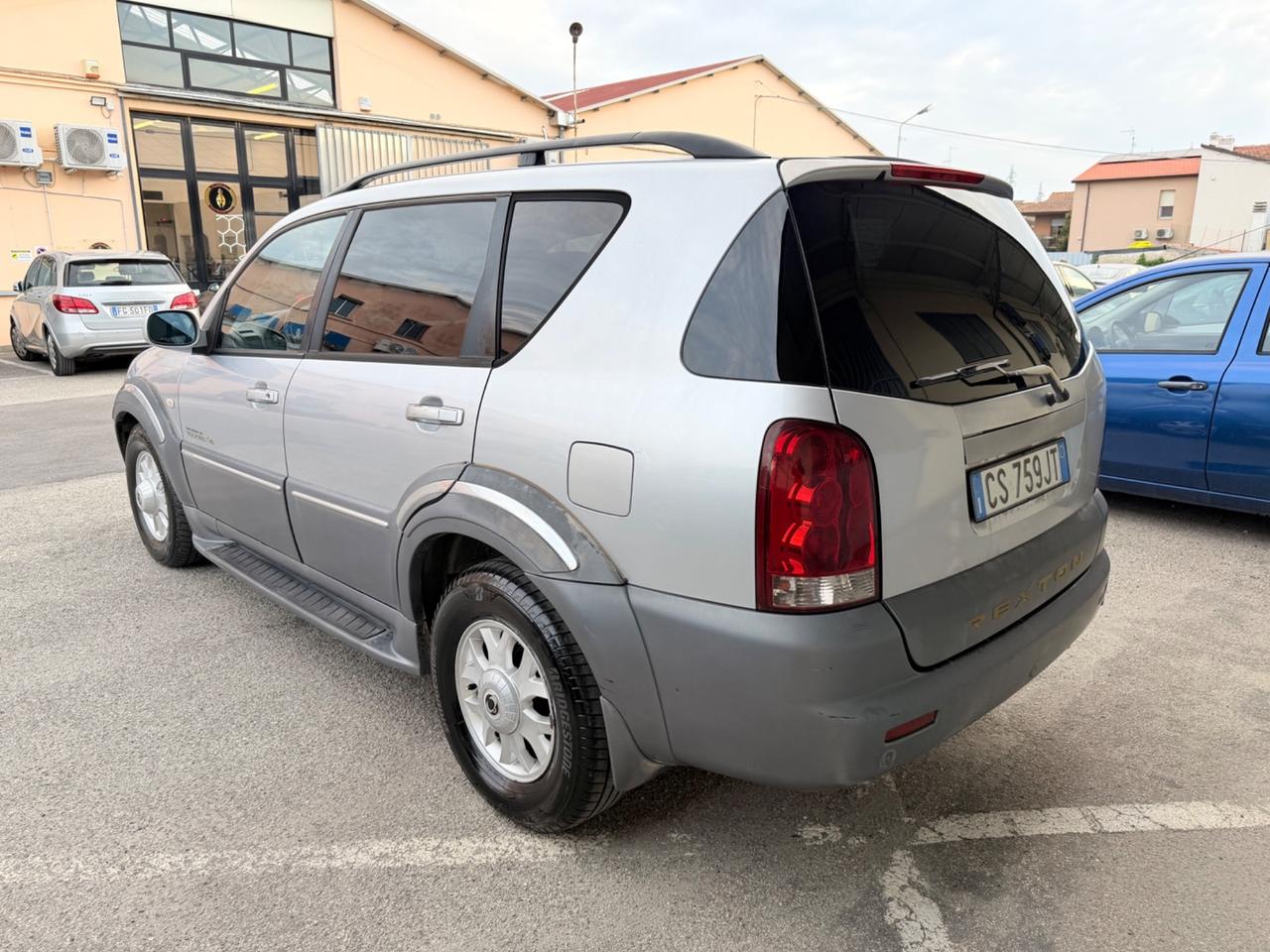 Ssangyong REXTON 2.7 XDi cat Premium 3 TOD