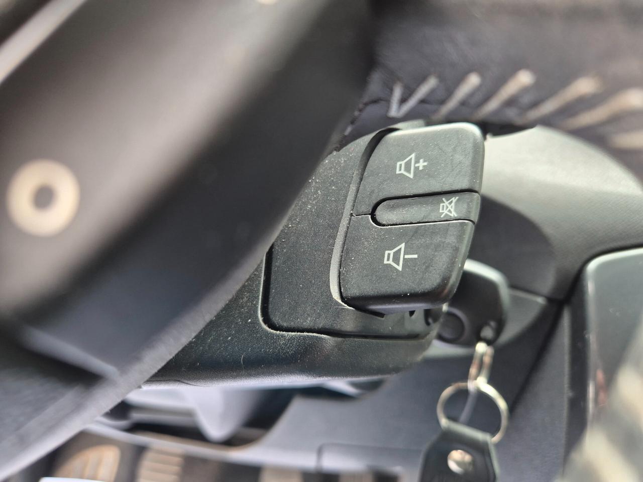 Renault Clio le iene 1.4 99cv GPL